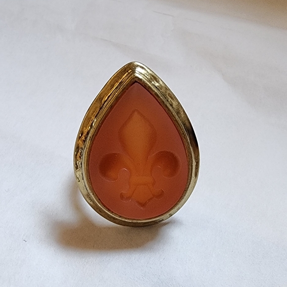 Brand New Silpada Fleur-de-lis Statement Ring Sixes 5 & 9 Available - Picture 2 of 4